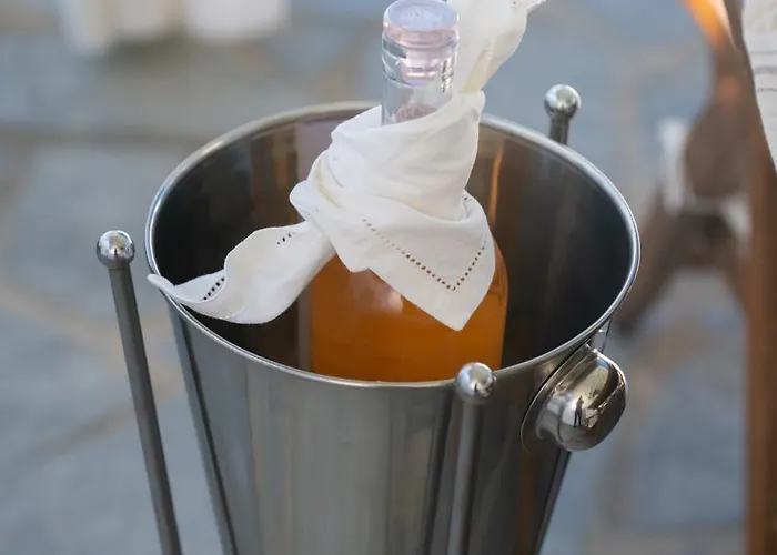 Sunny Sifnos * Απολλωνία