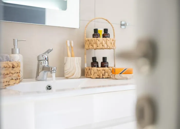 Sunny Sifnos * Απολλωνία