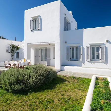 Sunny Sifnos *